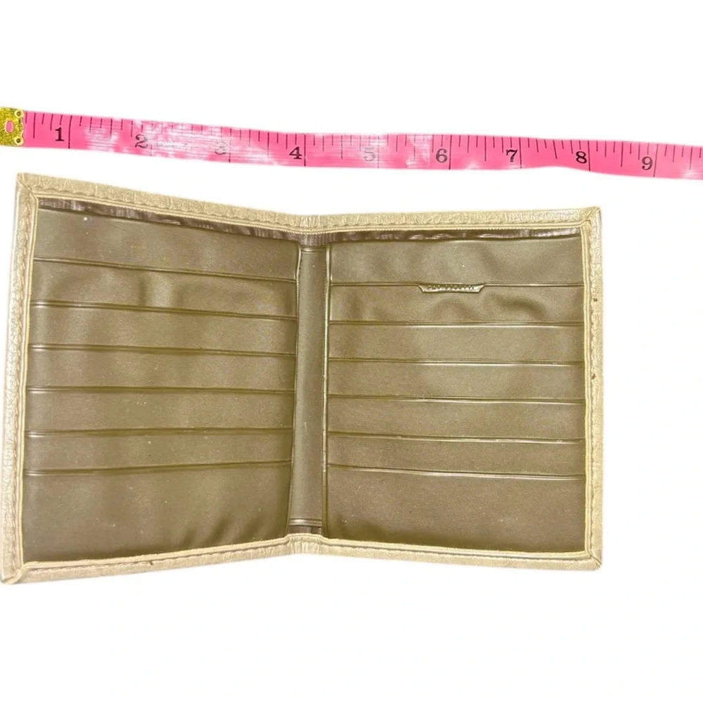 Vintage Tan Bifold Leather Wallet